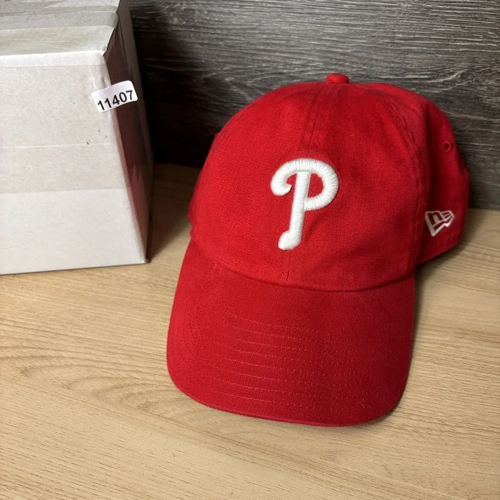 Vintage Philadelphia Phillies Hat Cap Fitted Mens 7 1/4 Red MLB Baseball New Era